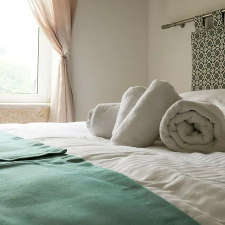 Ekati Hotel 4*